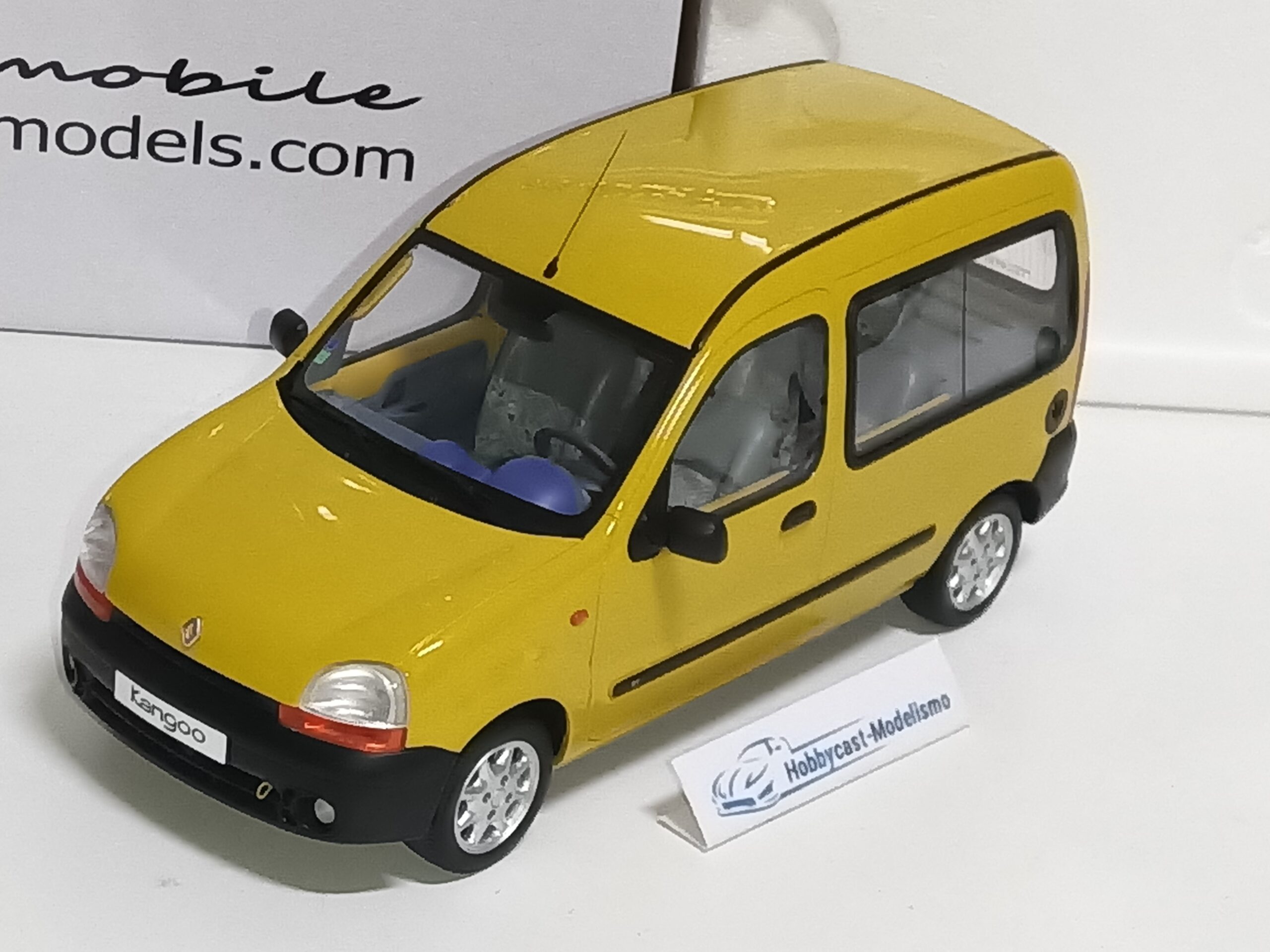 RENAULT KANGOO 1.4 RT 1998 Soleil Amarillo OT474 OTTO MOBILE 1:18 - Imagen 3