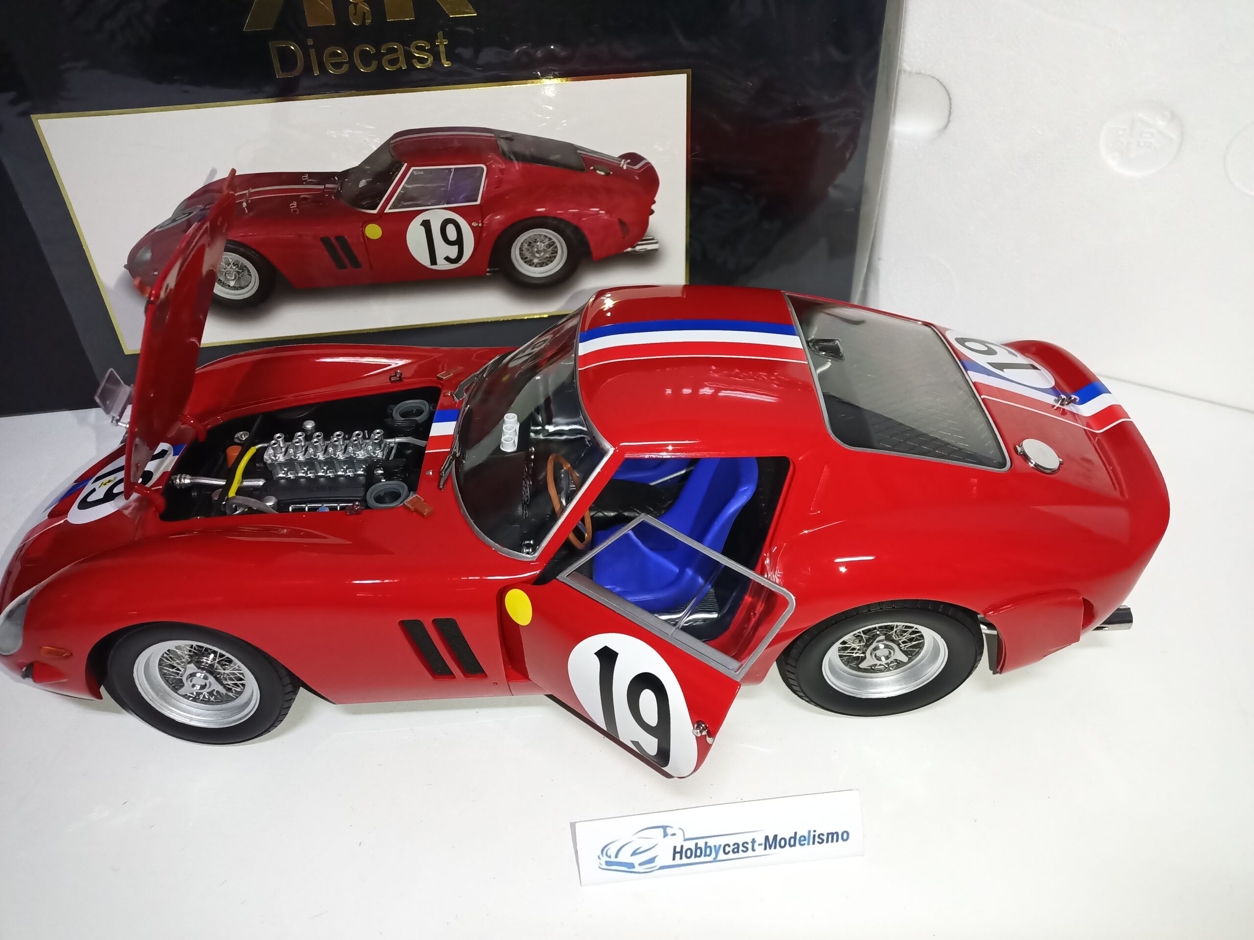 1/12 FERRARI 250 GTO #19 2º Puesto en las 24h de LE MANS 1962 NOBLET-GUICHET 1:12 KK-SCALE KKDC120125 - Imagen 21