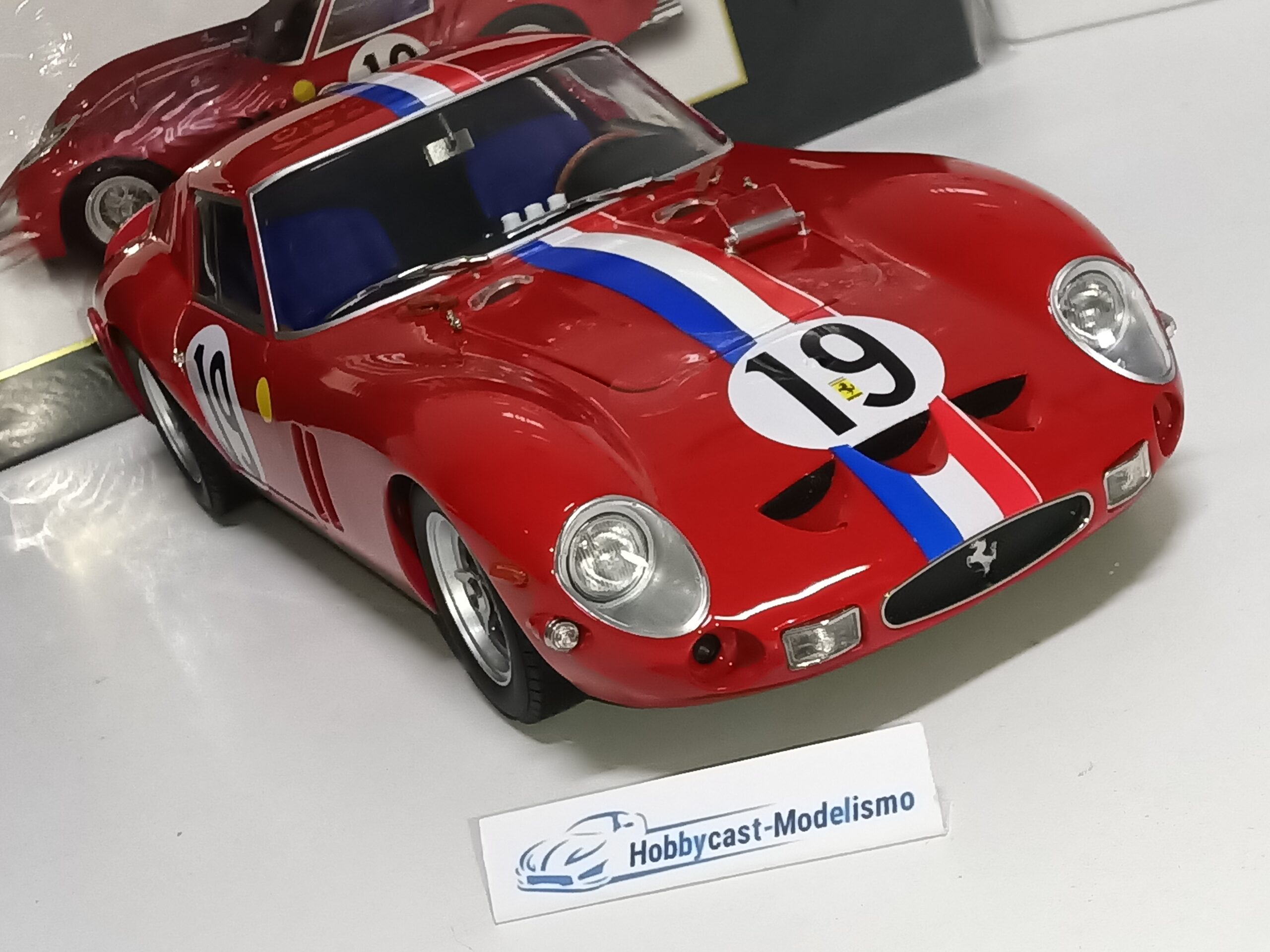 1/12 FERRARI 250 GTO #19 2º Puesto en las 24h de LE MANS 1962 NOBLET-GUICHET 1:12 KK-SCALE KKDC120125 - Imagen 13