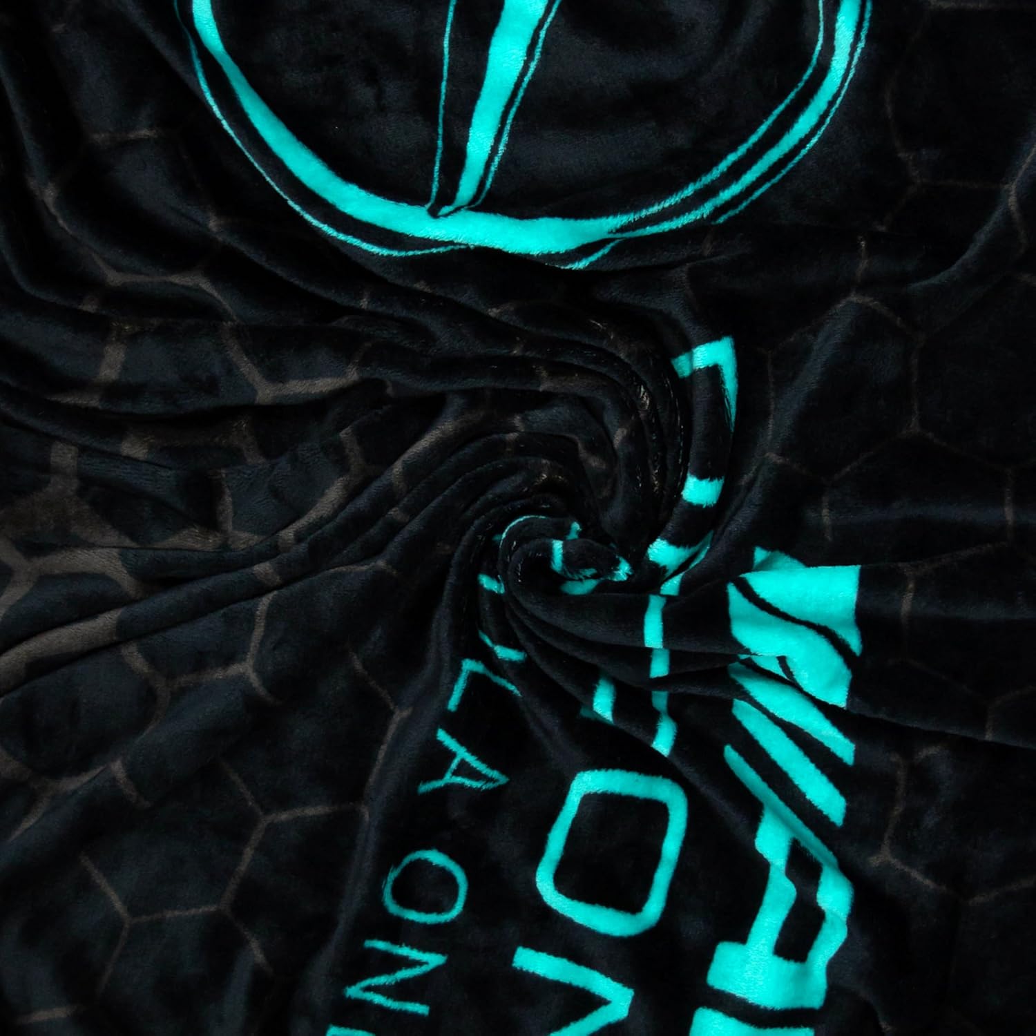 Manta Tipo Forro Polar Oficial Mercedes AMG Pretronas F1 100cm x 150 cm Regalo Perfecto para los Amantes de Mercedes AMG - Imagen 8