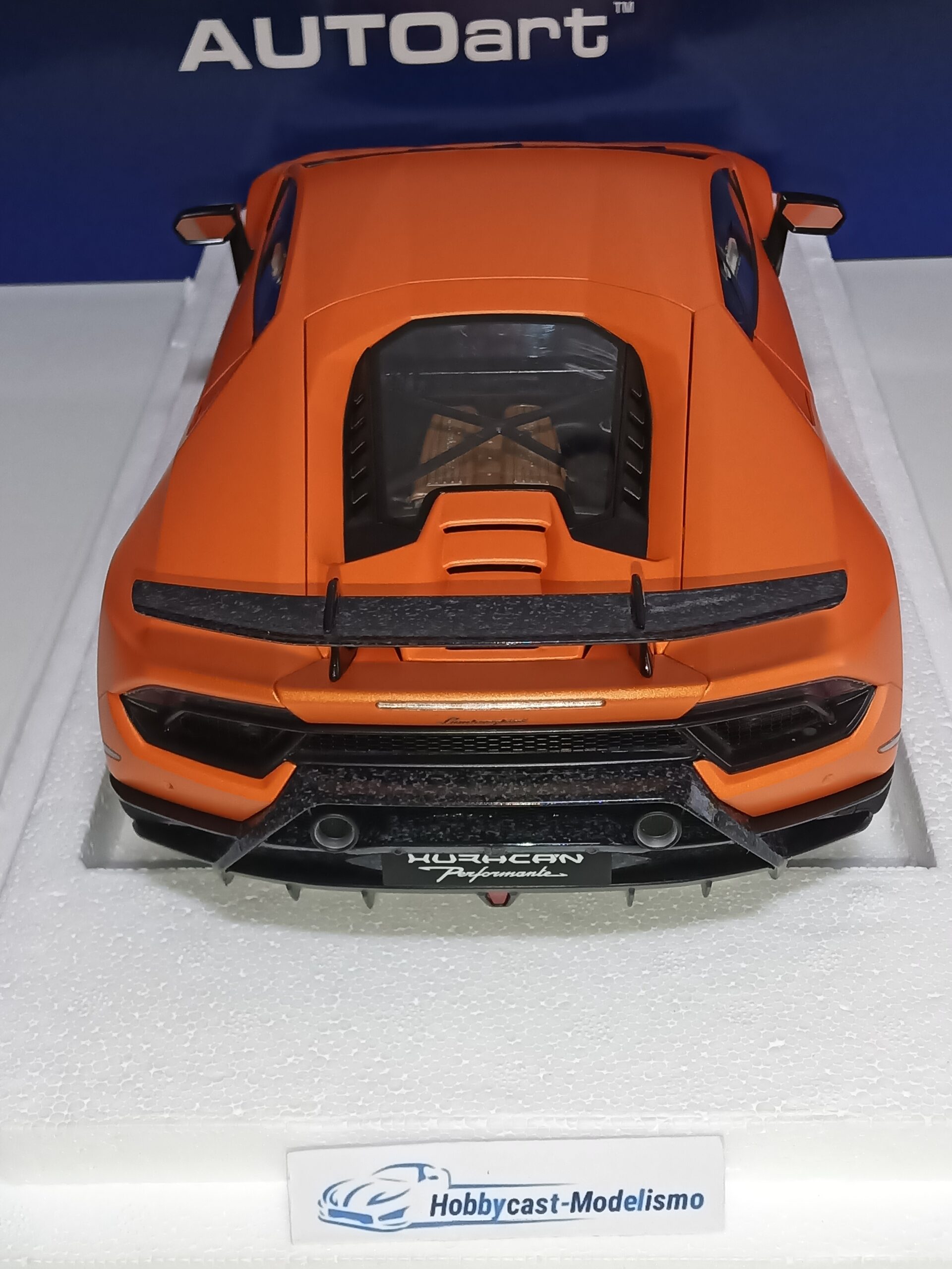 1/12 LAMBORGHINI HURACAN PERFORMANTE 2017 Arancio Anthaeus/Naranja Mate AUTOART 12076 1:12 - Imagen 14