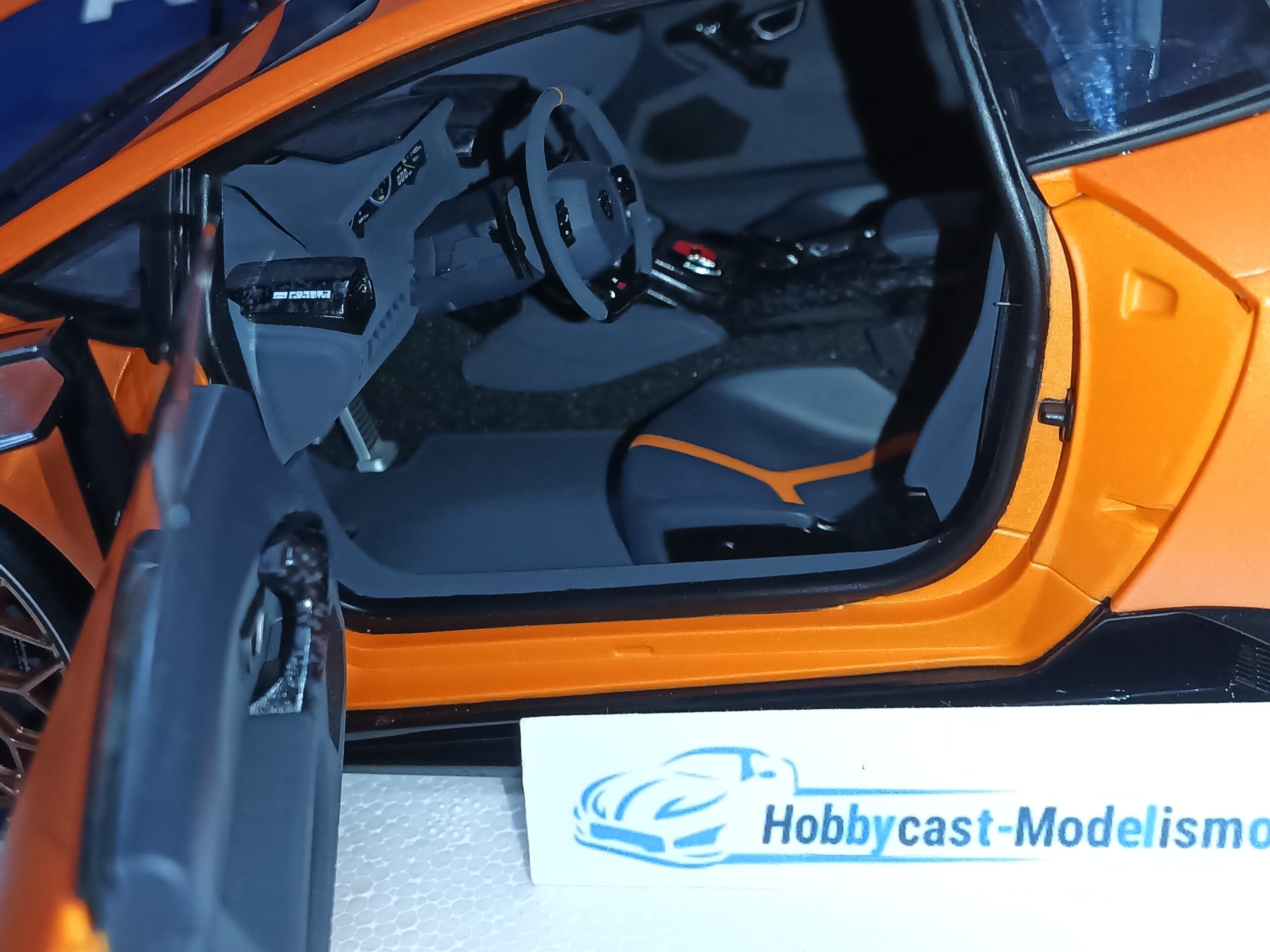 1/12 LAMBORGHINI HURACAN PERFORMANTE 2017 Arancio Anthaeus/Naranja Mate AUTOART 12076 1:12 - Imagen 21