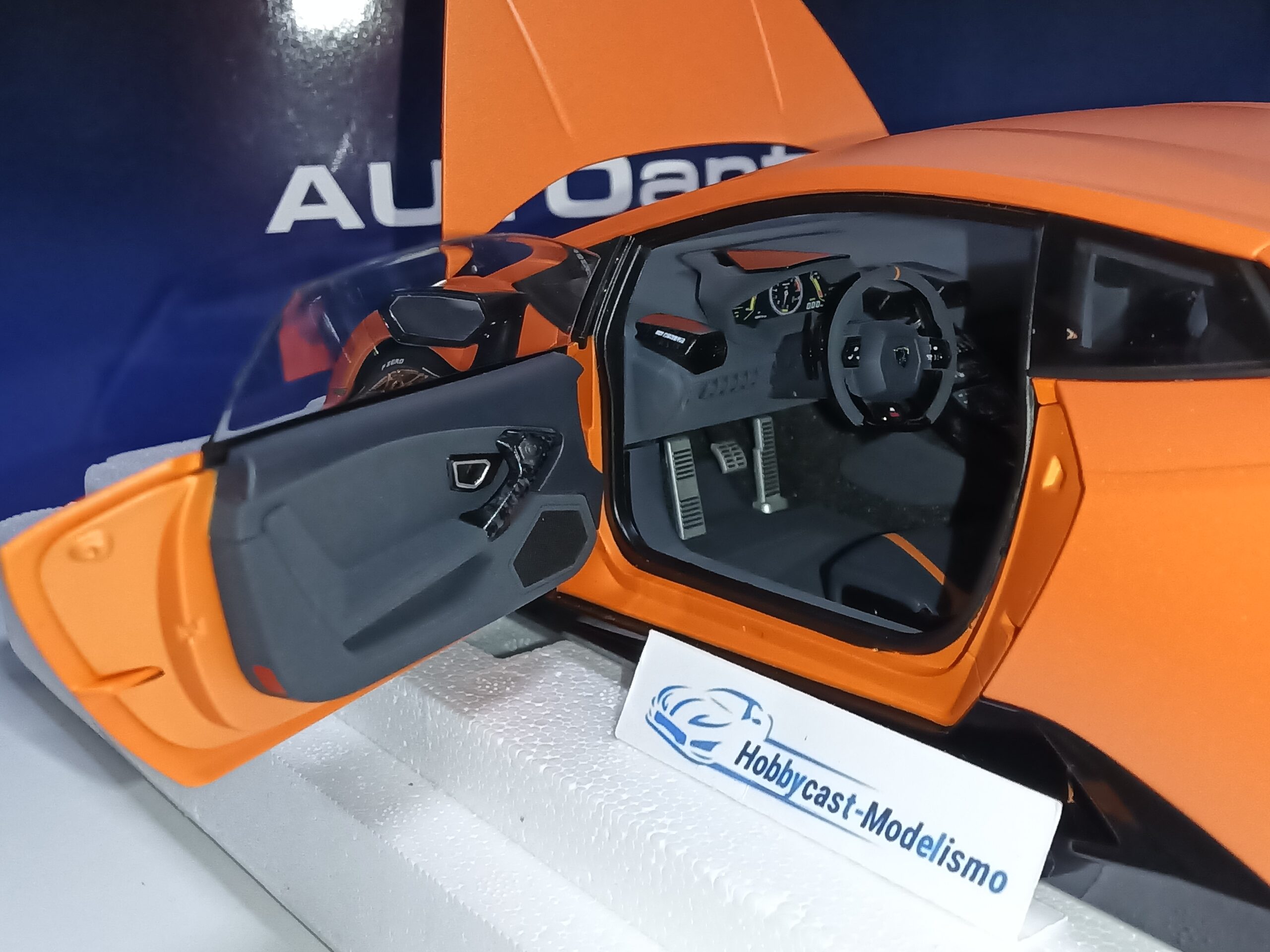 1/12 LAMBORGHINI HURACAN PERFORMANTE 2017 Arancio Anthaeus/Naranja Mate AUTOART 12076 1:12 - Imagen 24