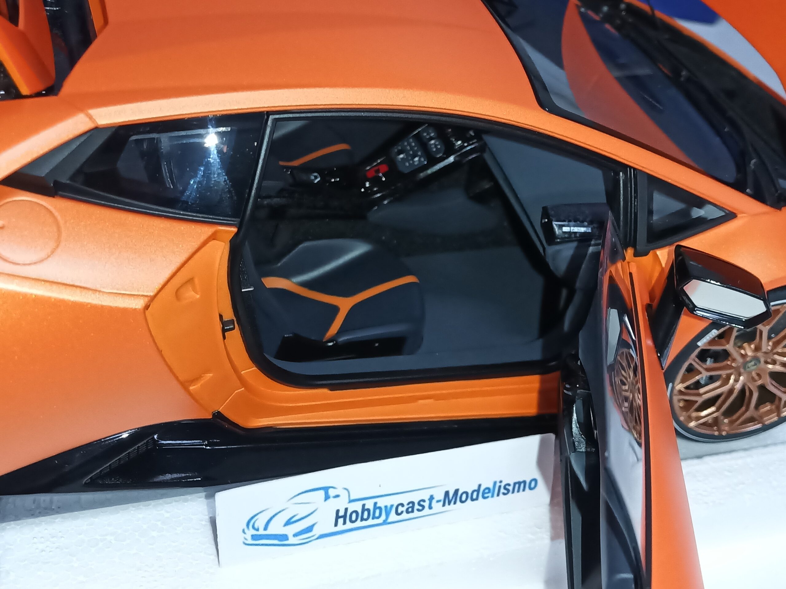 1/12 LAMBORGHINI HURACAN PERFORMANTE 2017 Arancio Anthaeus/Naranja Mate AUTOART 12076 1:12 - Imagen 29