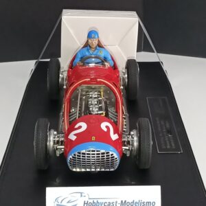 FERRARI 375 #2 Alberto Ascari Winner GP de Italia , Monza 1951 Con Vitrina Incluida y Figura de Piloto con Decoración Ferrari GP Réplicas GP175AWD Limited Edition 500 Pcs 1:18