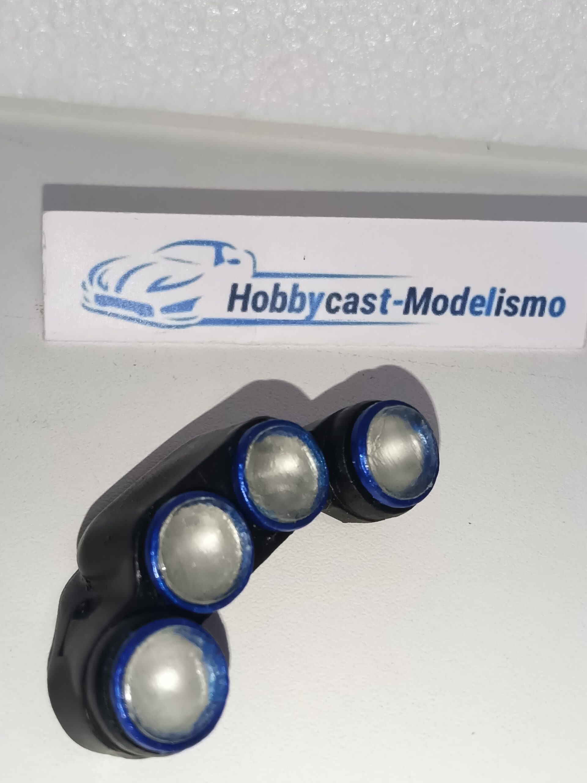 REPLICA FARERA NOCTURNA COMPLETA DEL SUBARU IMPREZA WRC 1998 ( MODELO 1 ) NEGRA MATE PERFIL EN AZUL SUBARU YA PINTADA - Imagen 9