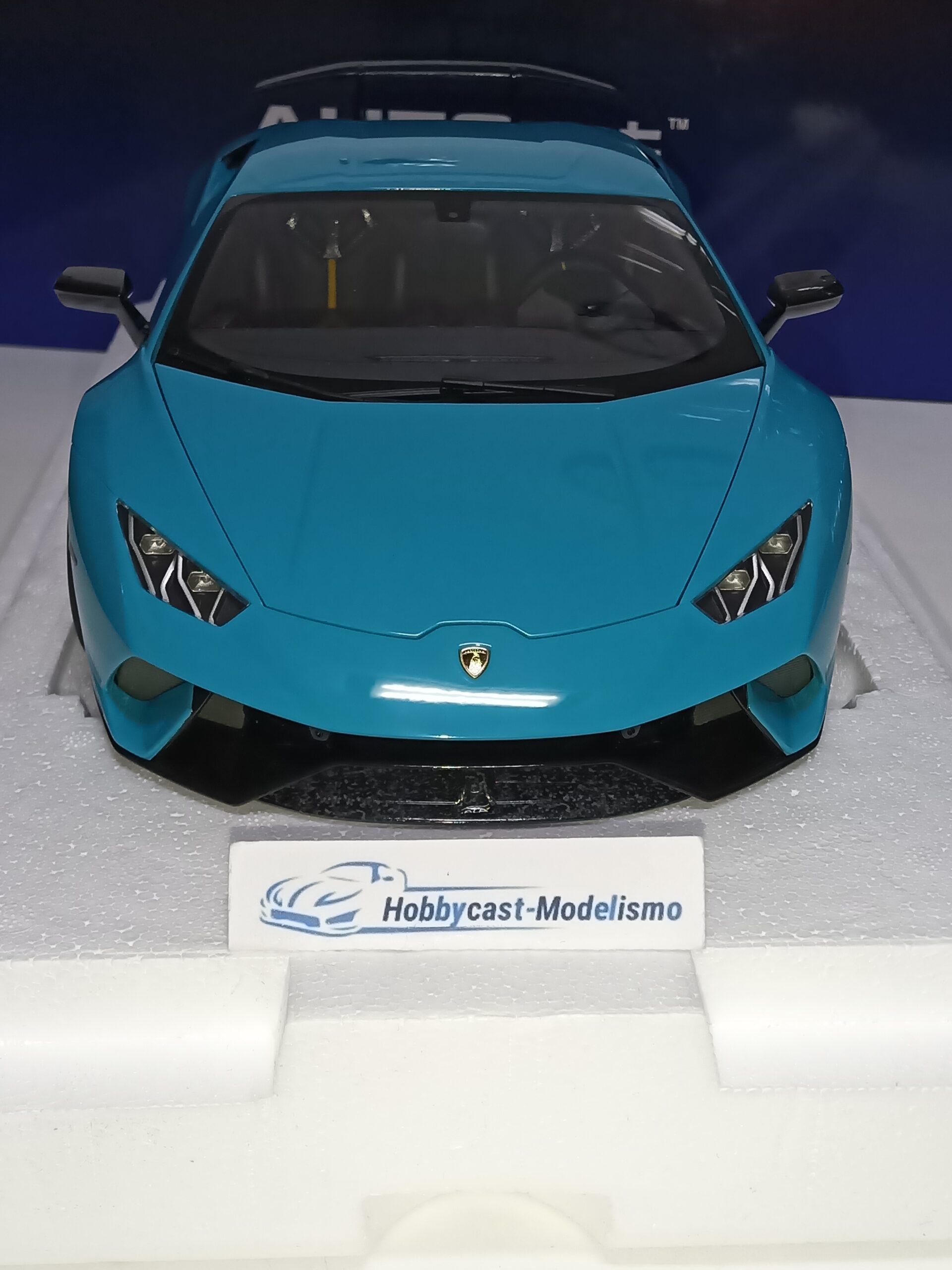 1/12 LAMBORGHINI HURACAN PERFORMANTE Blue Glauco 2017 AUTOART 12077 1:12 - Imagen 4