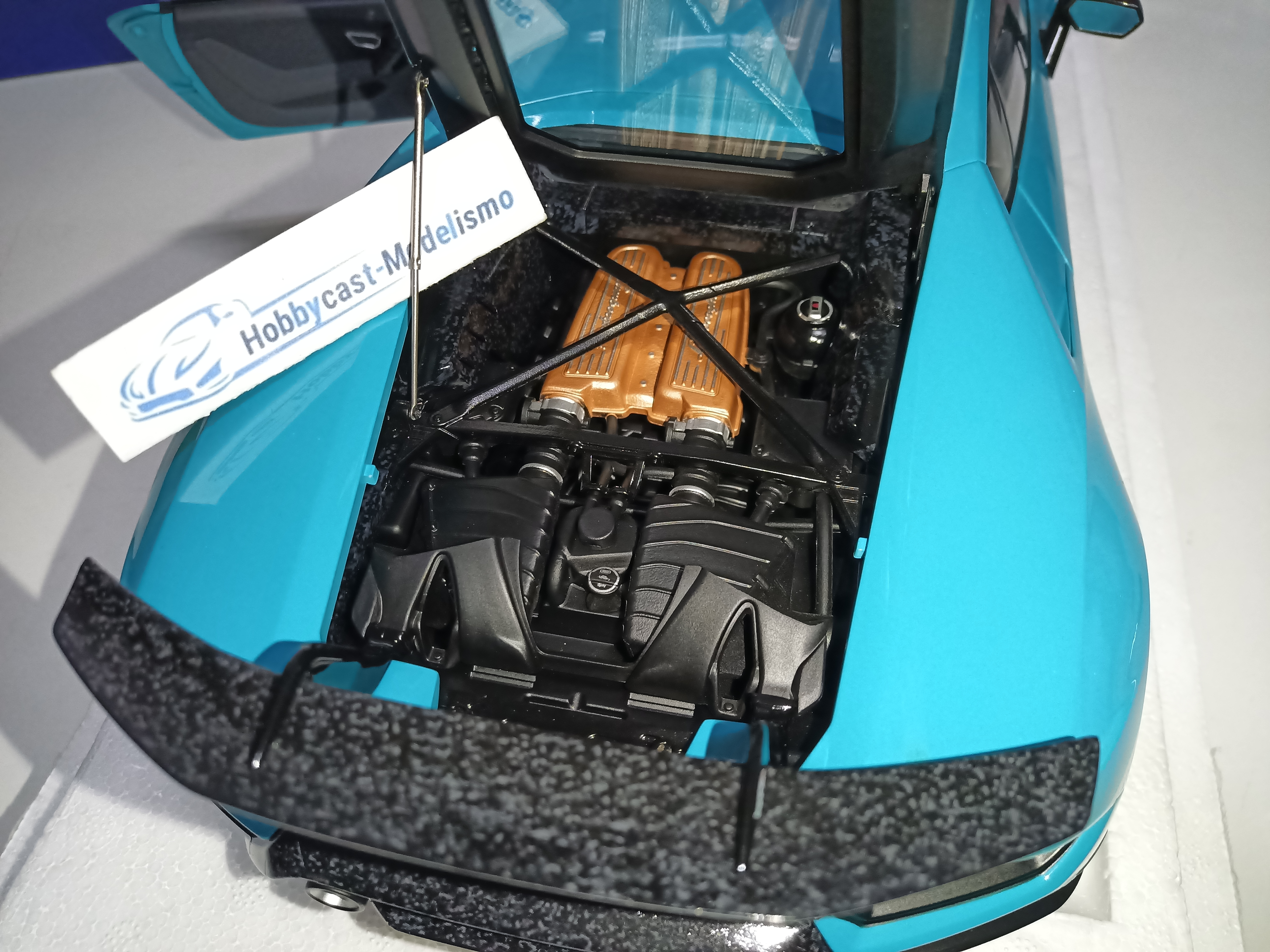 1/12 LAMBORGHINI HURACAN PERFORMANTE Blue Glauco 2017 AUTOART 12077 1:12 - Imagen 20