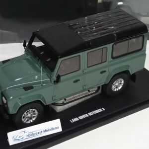 Land Rover Defender 3 Station Wagon 2016 Verde Keswick GT SPIRIT GT527 1:18 Limited Edition 999 Pcs