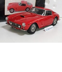 1:12 FERRARI 250 GT SWB PASSO CORTO 1961 RED KK-SCALE KKDC120291 1/12