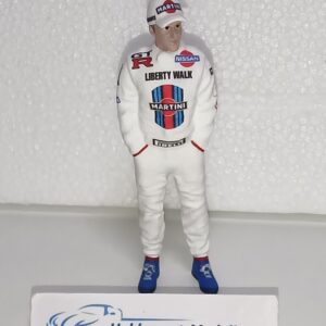 Figura Piloto para el NISSAN GTR R35 Pintado a Mano American Diorama AD76355-Martini Racing R35 1:18