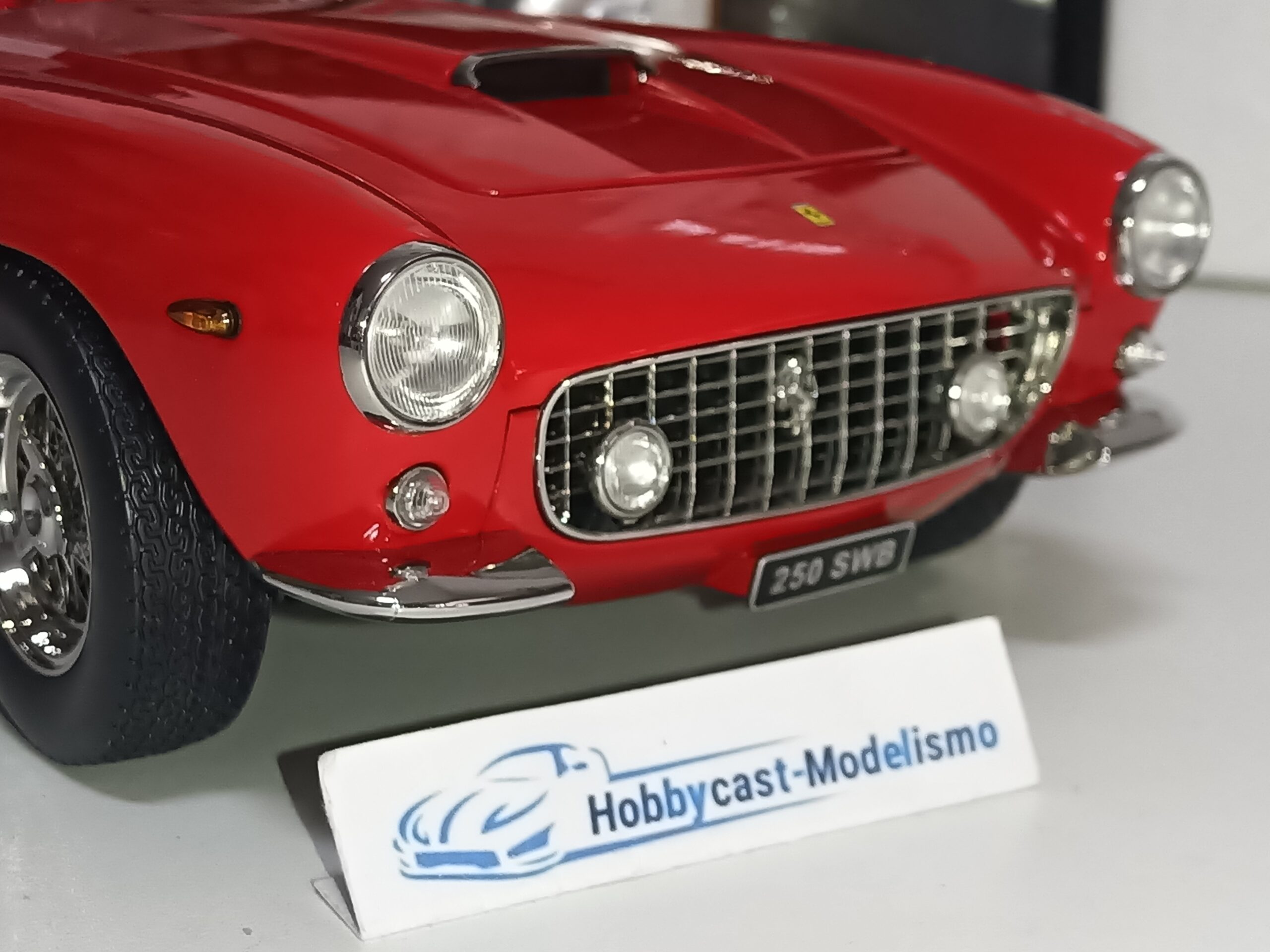 1:12 FERRARI 250 GT SWB PASSO CORTO 1961 RED KK-SCALE KKDC120291 1/12 - Imagen 11