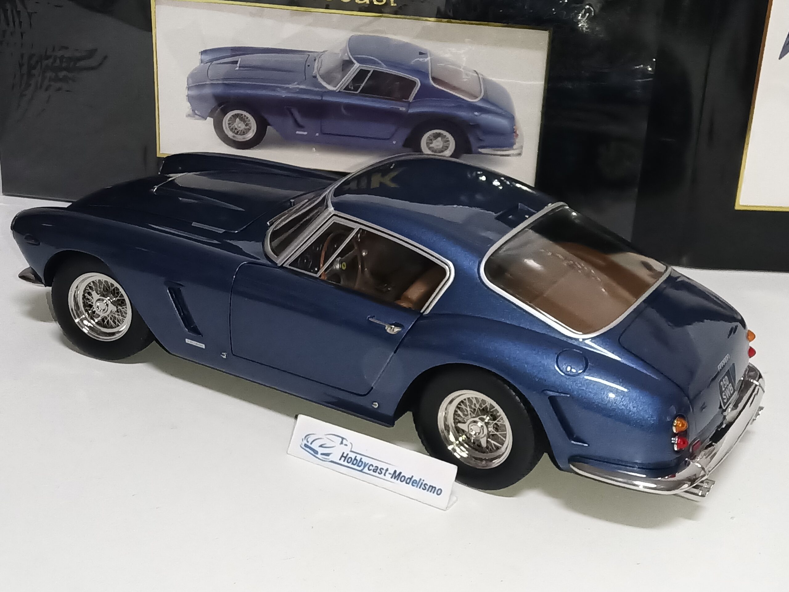 1:12 FERRARI 250 GT SWB PASSO CORTO BLUE METALIC 1961 KK-SCALE KKDC120293 1/12 - Imagen 6