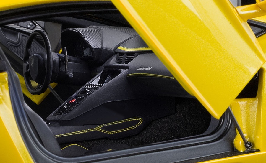 LAMBORGHINI AVENTADOR S ( NEW GIALLO ORION/PEAR YELLOW AUTOART 79132 1:18 - Imagen 13