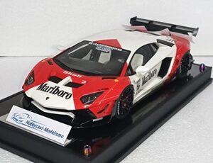 Lamborghini Aventador 2.0 LB-Works con Decoración de MARLBORO Exclusivo para le Mercado de ASIA 1:18 Timothy & Pierre Edition 60 pcs con Vitrina Incluida