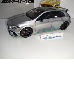 MERCEDES BENZ CLASE A 45s AMG PLATA DECORACION AMG PETRONAS 1:18 NZG LIMITED EDITION 200 Pcs