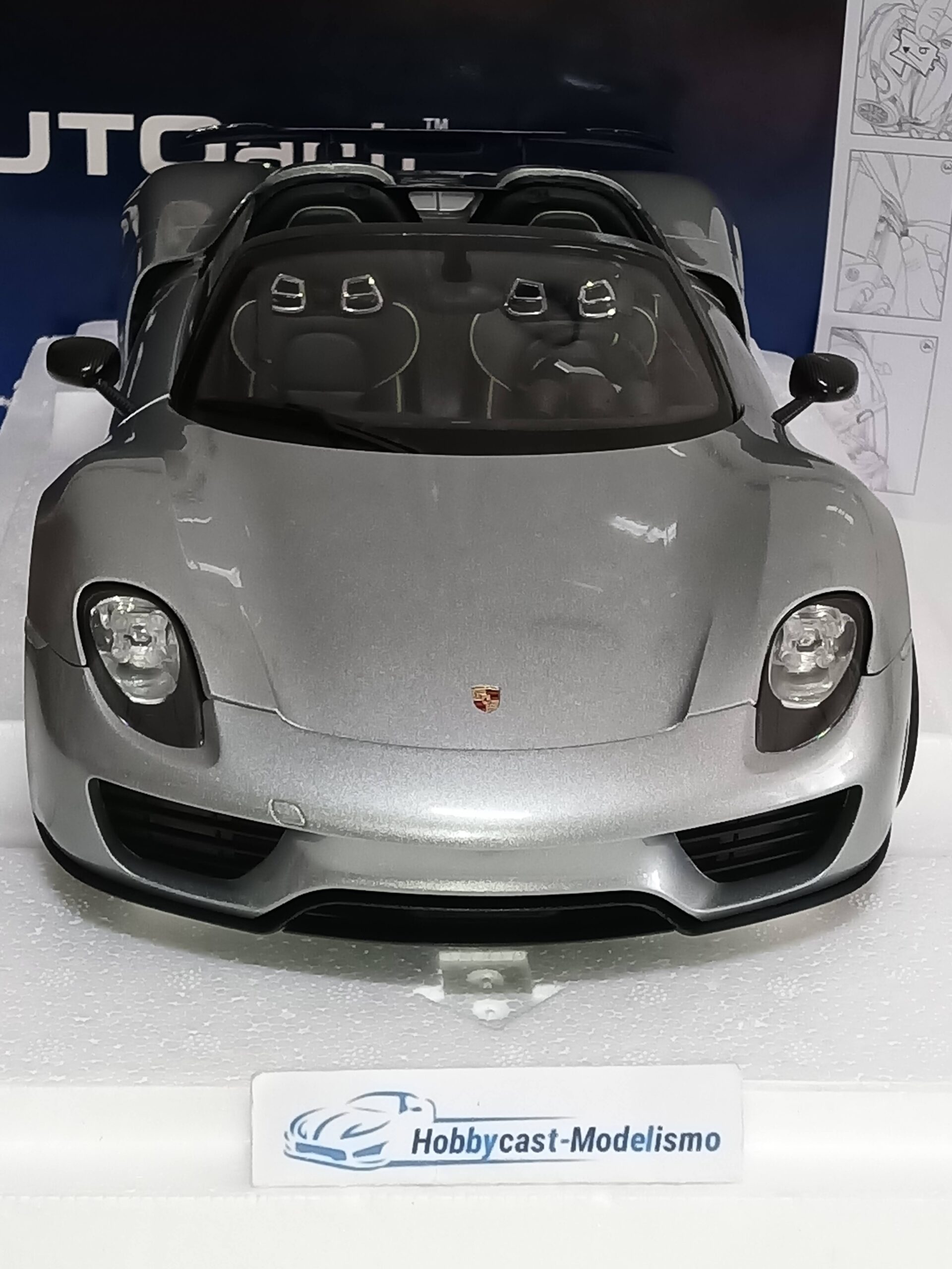1/12 Porsche 918 Spyder Weissach 2013 SILVER METALIC AUTOART 12123 1:12 - Imagen 2