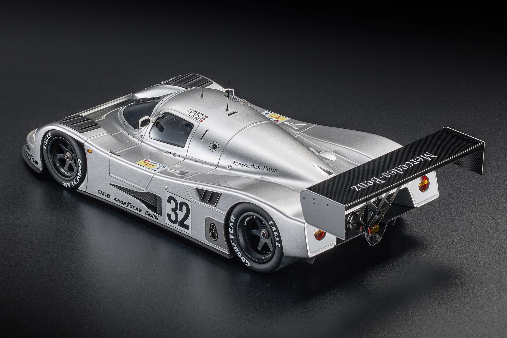 Mercedes Benz C11 C291 Team Sauber #32 J. Palmer / S. Dickens / K. Thii 24h Le Mans 1991 TOP MARQUES TOP150C LIMITED EDITION 500 PCS 1:18 - Imagen 2